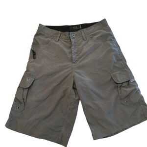 Oakley Gray Cargo Shorts Relaxed Fit Mens Small 30